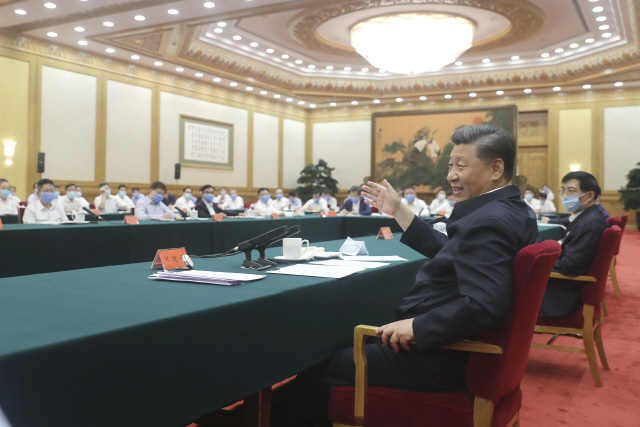 시진핑 중국 국가주석이 베이징에서 기업인들이 참석하는 심포지엄을 주재하고 있다. /신화연합뉴스