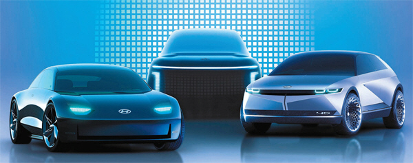 현대차의 전기차 브랜드 아이오닉의 제품 라인업 렌더링 이미지