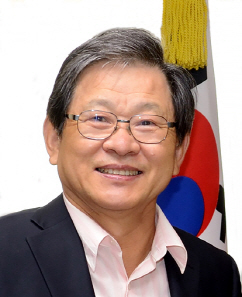 윤연 성우회 해군부회장(예비역 중장).