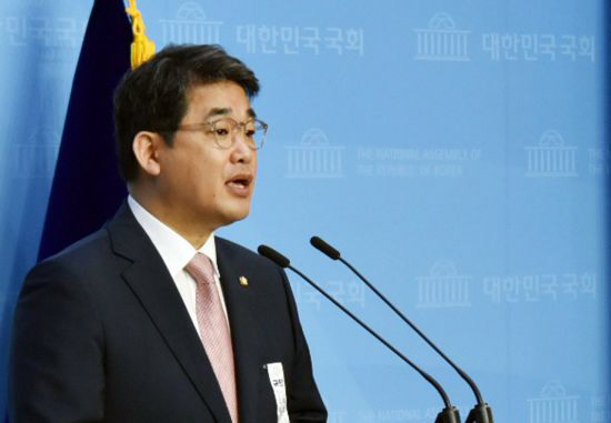 '전국민 2만원 통신비' 없던 일 되나…이낙연, 민주당 회의 소집