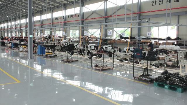 대풍EV자동차가 지난 6월 전남 e-모빌리티 규제특구에 완공한 공장에서 삼륜형 전기이륜차가 생산되고 있다./사진제공=대풍EV자동차
