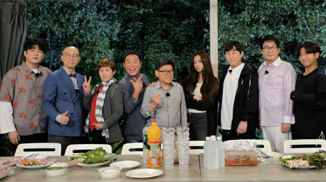 28일 방송되는 JTBC ‘살아있네’ 한 장면.