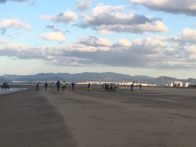 8일 오전 6시 30분께 부산 사하구 다대포 해수욕장 해변 중간지점에서 중학생 A군 시신이 발견됐다. A군은 지난 5일 이 곳에서 물놀이를 하다가 실종된 바 있다./사진제공=부산해양경찰처