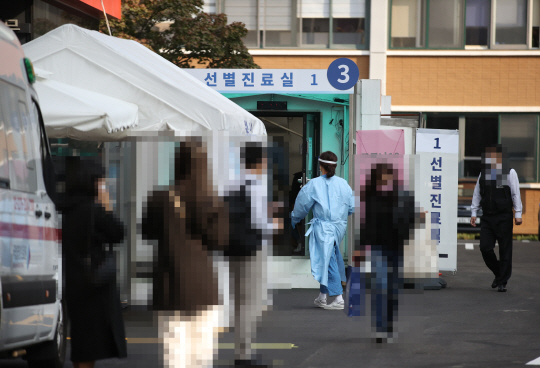 '무증상' 부산 A고 행정직원, 자가격리 해제 전 검사서 확진