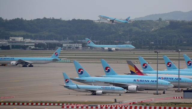 인천국제공항에 멈춰있는 항공기들/서울경제DB