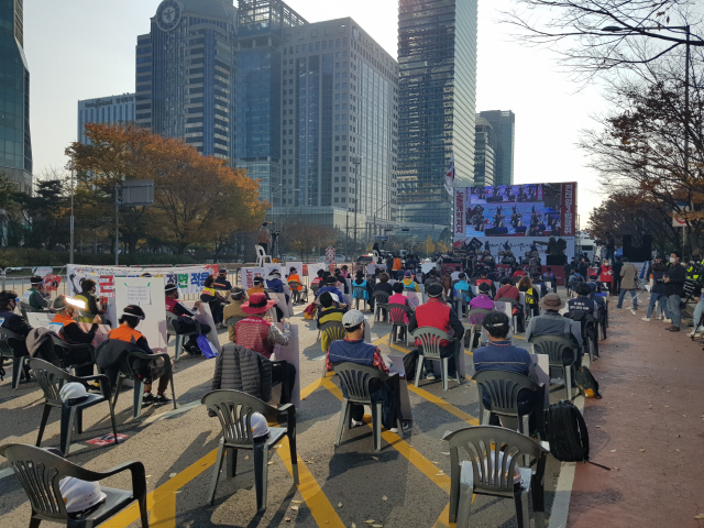 14일 서울 여의도에서 민주노총이 개최한 전국노동자 대회가 열리고 있다./방진혁 기자