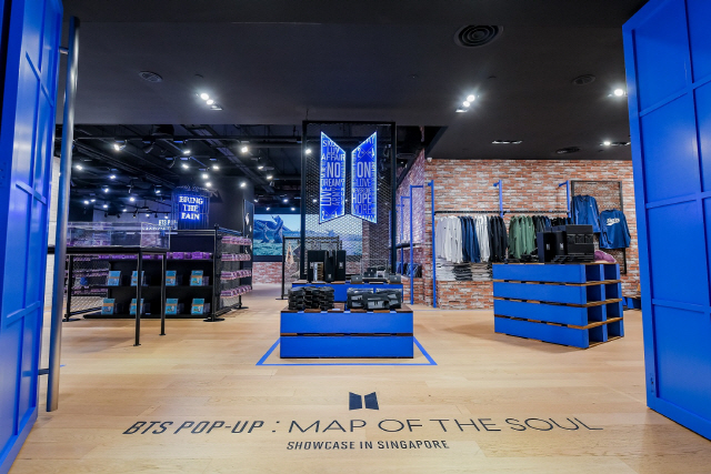 ‘BTS POP-UP : MAP OF THE SOUL’ 싱가포르점