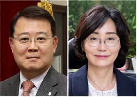 박현진 (왼쪽)고려대 교수, 묵인희 서울대 교수