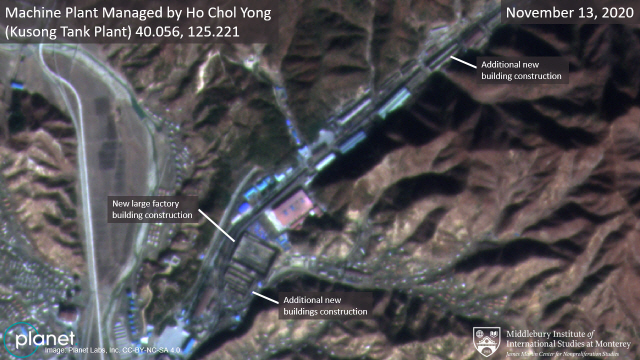 미국의 비핵화·군축협정 전문매체인 암스컨트롤워크(Arms control work)가 공개한 북한 평양북도 구성 기계공장 지역의 위성사진./연합뉴스