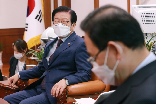 박병석 의장, 공수처장 추천위 재소집 요청