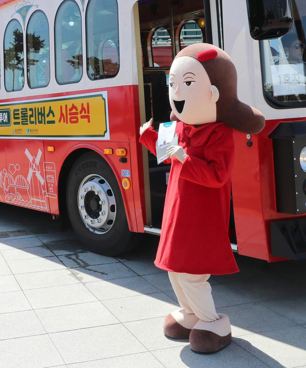 ‘울산큰애기’ 울산을 대표하는 홍보 캐릭터로 성장