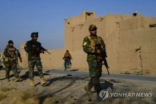순찰하는 아프간 군경 ./AFP연합뉴스