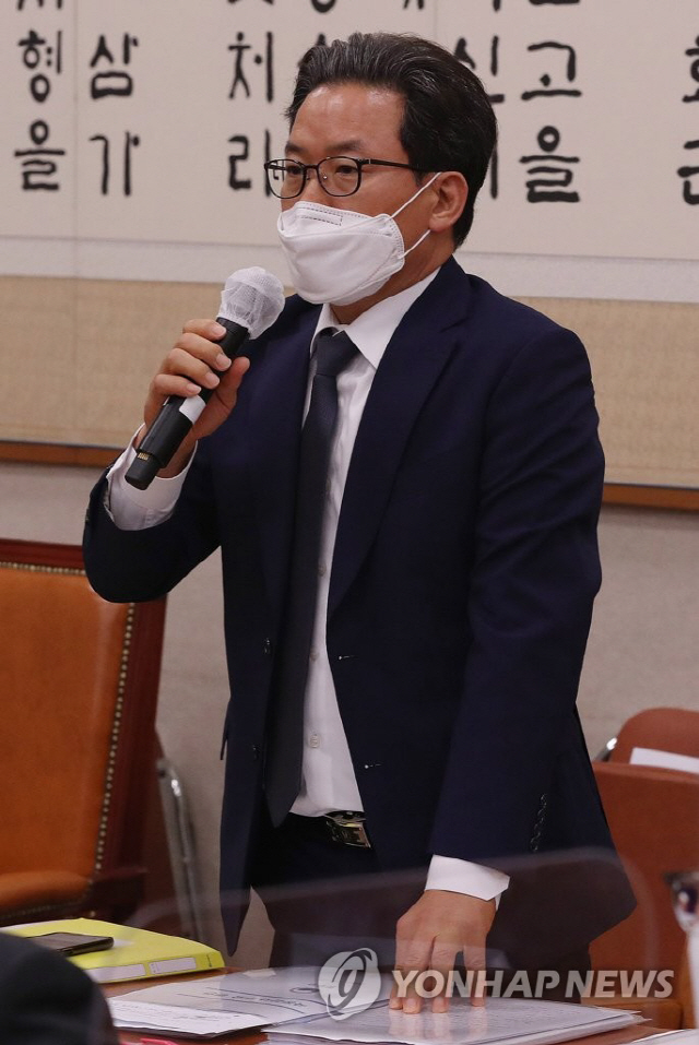 추미애 폭로 ‘판사 불법사찰’, 징계위 판단보니…윤석열측 '독단적 추측'