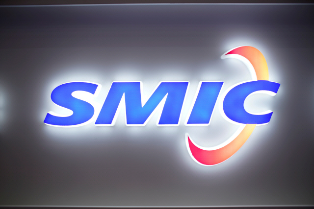 중국 최대 반도체 파운드리 업체 SMIC 로고./로이터연합뉴스