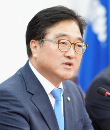 경찰, 우원식 의원 가족 비리 혐의 관련 내사 착수