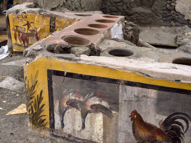 2,000년 전 로마 서민들의 밥상은…폼페이서 간이 식당 발견