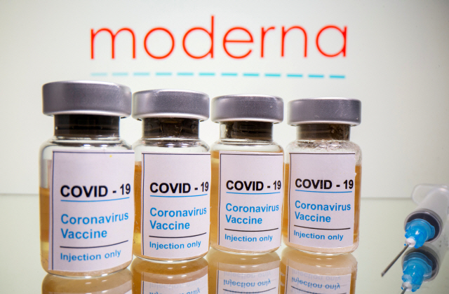 EU, 화이자 이어 모더나 백신도 승인