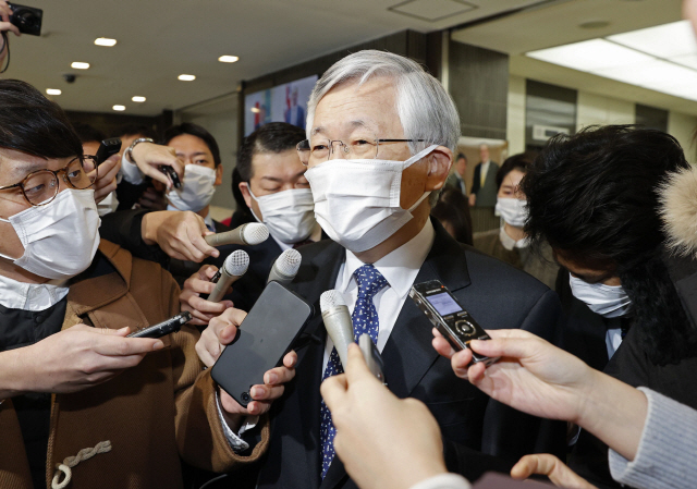일본 외무성, 남관표 대사에 항의... 日언론 '한일관계 더 험악'