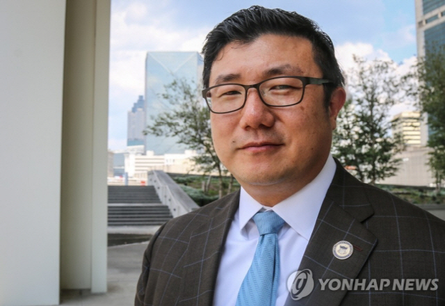 '트럼프, '부정선거 수사 저항' 한국계 연방검사장 사퇴시켰다'