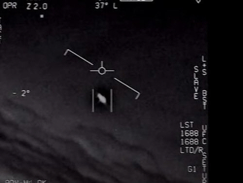 미국 국방부가 공개한 ‘UFO 비디오’의 장면 /연합뉴스