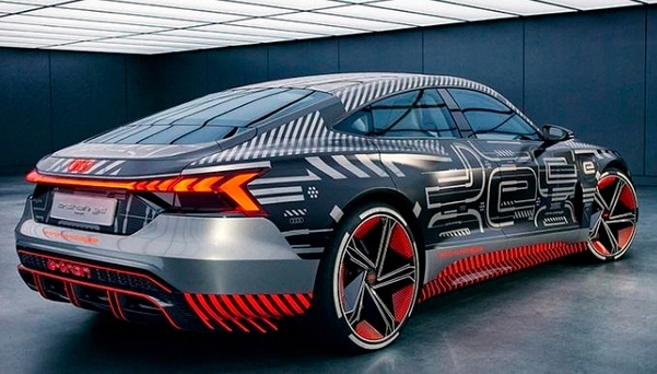 [CES 2021] 아우디, '아이언 맨 차량' e-트론 GT 컨셉트 발표