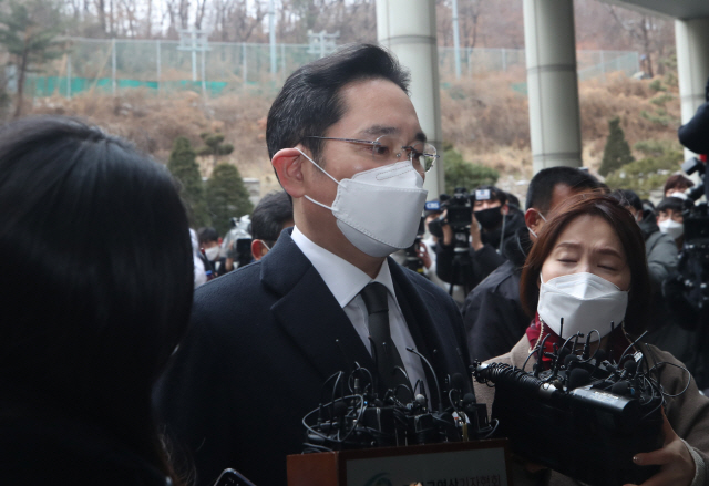 [이재용 구속]재벌 총수 구속 '되풀이'···삼성은 3대째 사법 수난