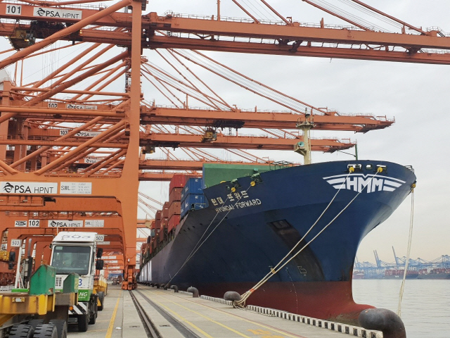 미주·유럽·동남아 항로에 국적선사 5척 긴급 투입