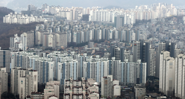 서울 아파트 단지 전경./연합뉴스