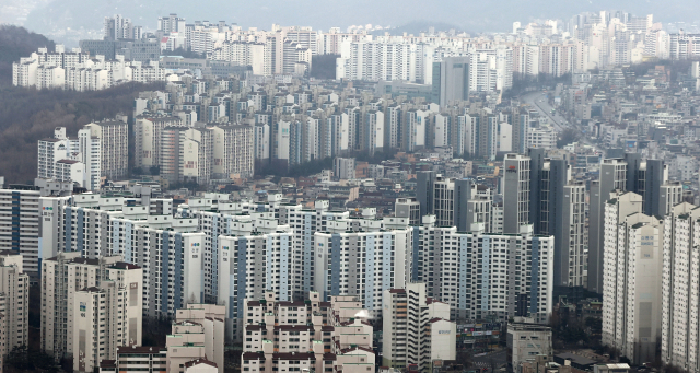 부동산 '불장'에 외국인도 韓 건축물 패닉바잉 …거래량 사상 최대, 서울 강남 최다