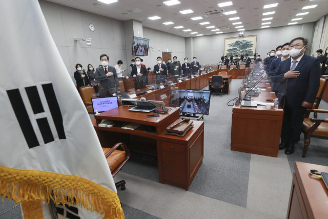 민주당, 4차 재난지원금 3월 지급 검토...'손실보상제는 미래의 피해자 위한 법'