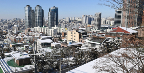 저층주택 밀집지역인 서울 용산구 후암동 일대의 모습./오승현 기자