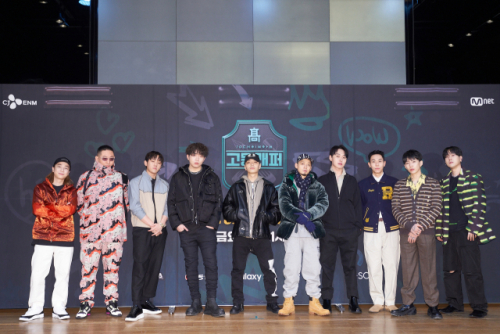 19일 Mnet '고등래퍼4' 제작발표회에 래퍼 넉살, 더 콰이엇, 염따, 사이먼 도미닉, 로꼬, 창모, 웨이체드, 박재범, pH-1, 우기가 참석했다. / 사진=Mnet 제공