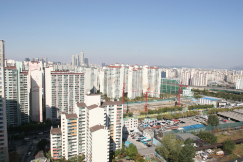 구로구 아파트 단지 전경./서울경제DB