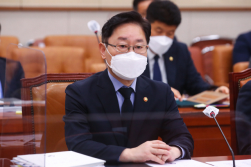 野'국정농단'' vs. 與'언론플레이'…'신현수 공방'으로 얼룩진 법사위