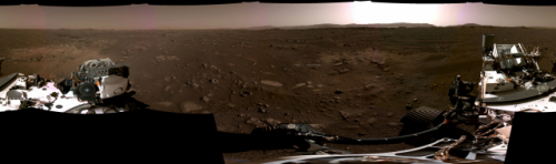 [사진] 탐사 로버 '퍼서비어런스'가 찍은 화성 표면