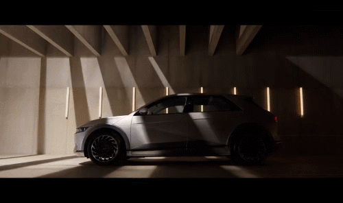 ‘아이 오닉 5’공개 … 현대 자동차, 전기차의 새로운 역사를 쓴다