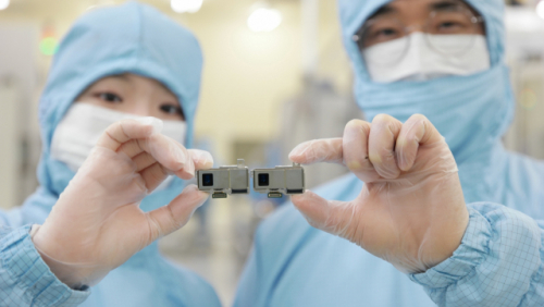 삼성 전기, 국내 최초로 광학 10 배 줌 접이식 카메라 모듈 양산