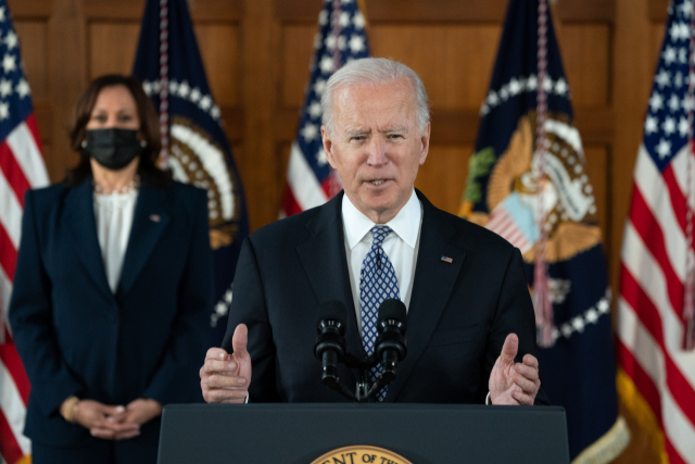 조 바이든 미국 대통령이 19일(현지시간) 미국 조지아주 애틀랜타의 에모리대에서 아시아계에 대한 증오를 중단해야 한다고 역설하고 있다. /UPI연합뉴스