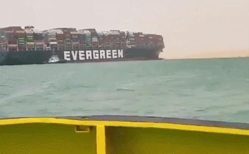 [영상] 대형 컨船 좌초…‘세계 무역로’ 수에즈운하 막혀