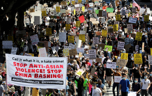 미국 로스앤젤레스에서 열린 아시안 대상 증오범죄 규탄 집회. /AFP연합뉴스