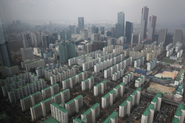 서울 집값 진정세 접어드나…2월 이후 아파트값 상승률 하향 곡선