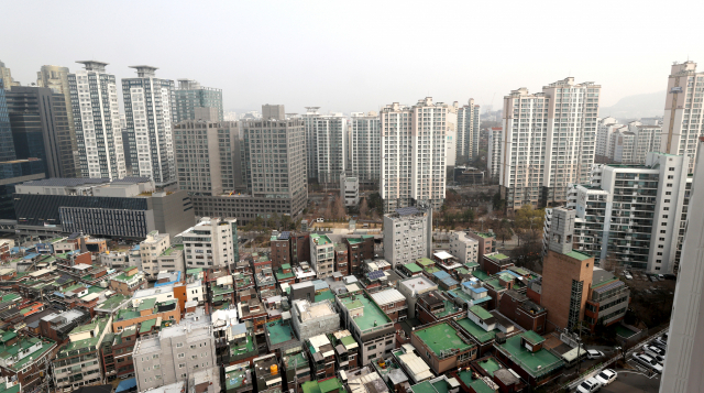 서울의 한 아파트 밀집지역