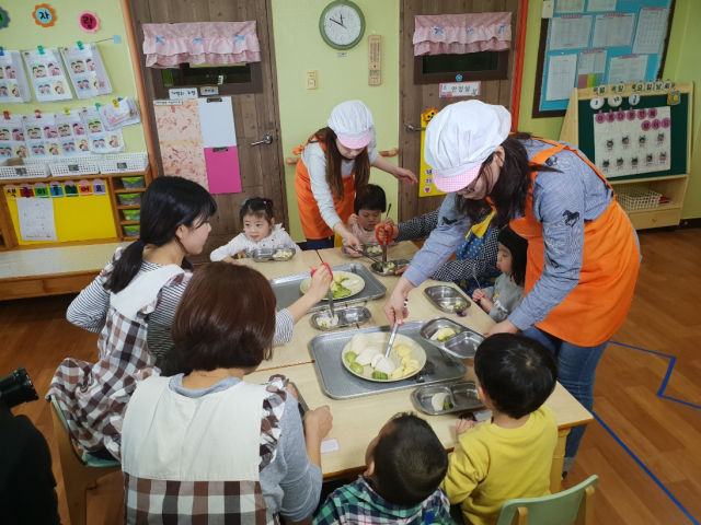 경기도, 어린이 건강과일 공급 사업 90.9% ‘만족’