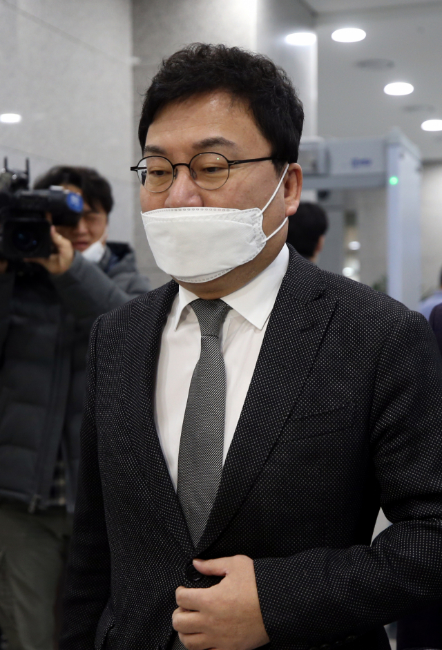 검찰 '430억 횡령·배임 공모 혐의' 이상직 의원 구속영장 청구