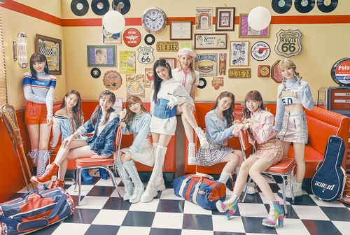 JYP 걸그룹 니쥬, 일본 싱글 1집 이어 2집도 오리콘 주간차트 정상