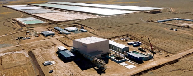 포스코, 리튬 상업 생산 추진…광양에 4만 3,000톤 규모 공장 설립