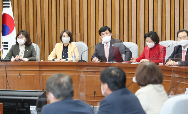 국힘 초선의원들 '초선 중에서도 당 대표 출마할 것'