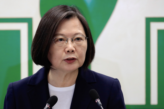 대만 차이 총통 바이든 특사단에 '中이 평화 위협'