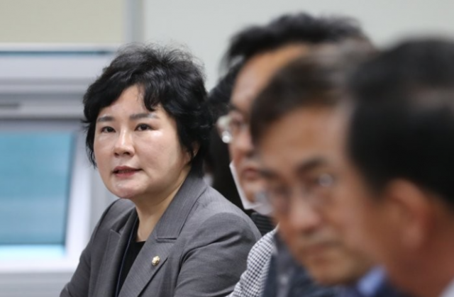 '박근혜 대통령 탄핵도 역사' 강조한 조수진 '서병수 사과해야…부정은 안 돼'