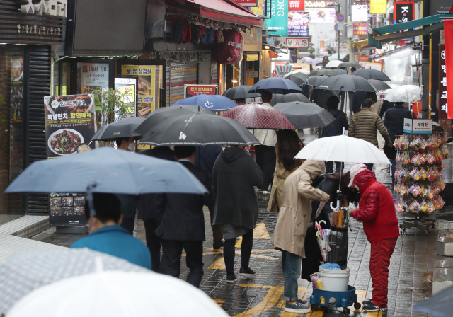 [오늘의날씨] 전국 곳곳에 비...'우산 챙기세요'